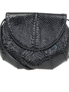 YVES SAINT LAURENT YSL Shoulder Crossbody Bag Embossed Leather Black 63ZA203